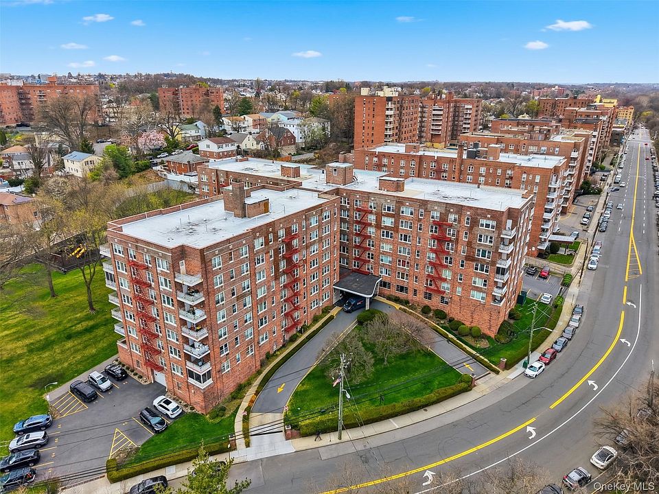 1st image of 333 Bronx River Road #616