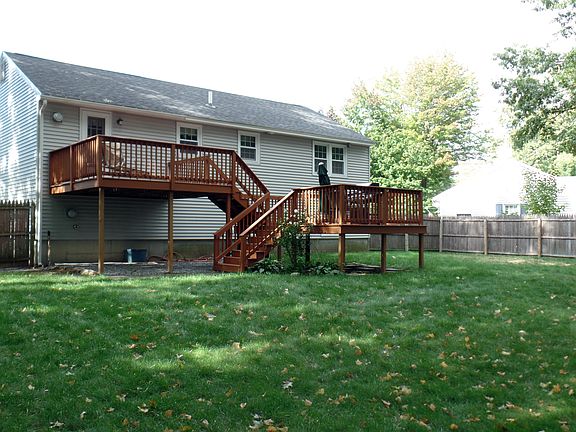 Room for a pool off deck