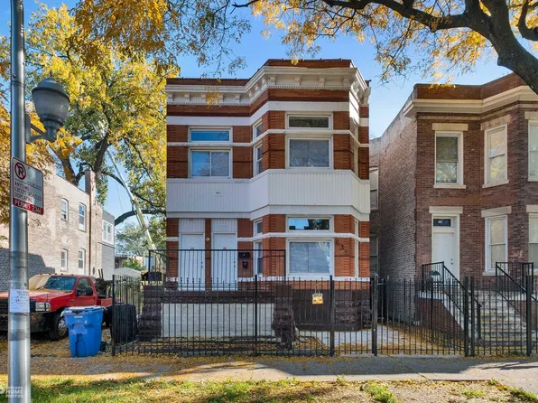631 N Monticello Ave, Chicago, IL 60624