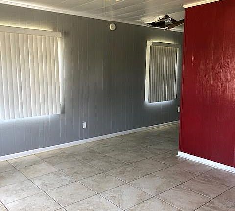 4th image of 1007 Mississippi Ave