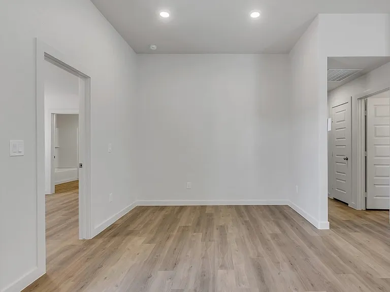 6333 Poppy Dr — Photo 6