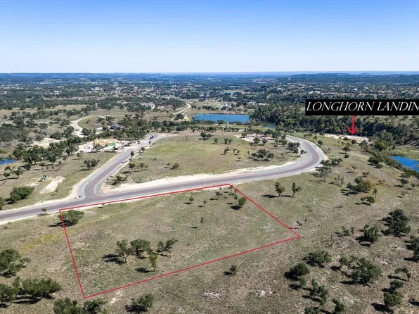 716 Hagee Dr, Fredericksburg, TX 78624