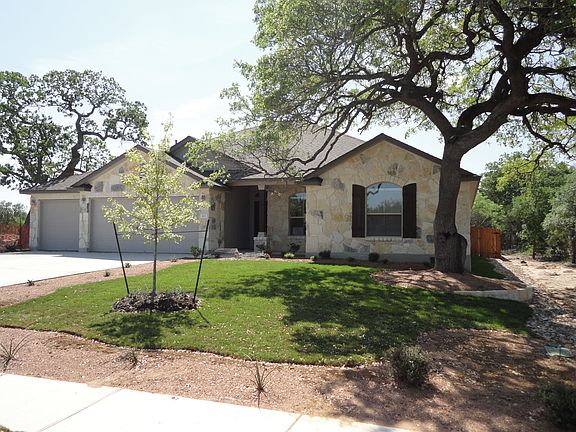 413 Grosseto Lane