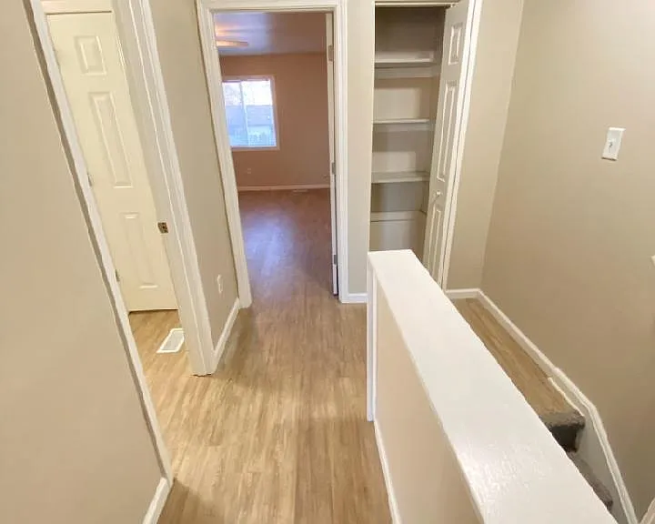 5825 Creekview Ct W — Photo 6