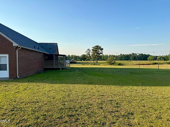 4th image of 1511 Lane Rd