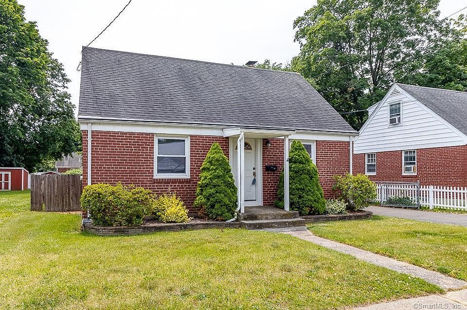 1st image of 31 Beckwith Drive