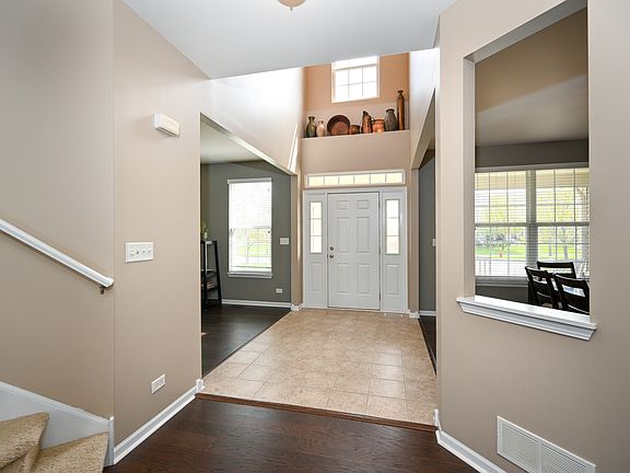 5th image of 2880 Leonard Ln