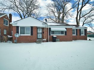 18110 Snowden St, Detroit, MI 48235