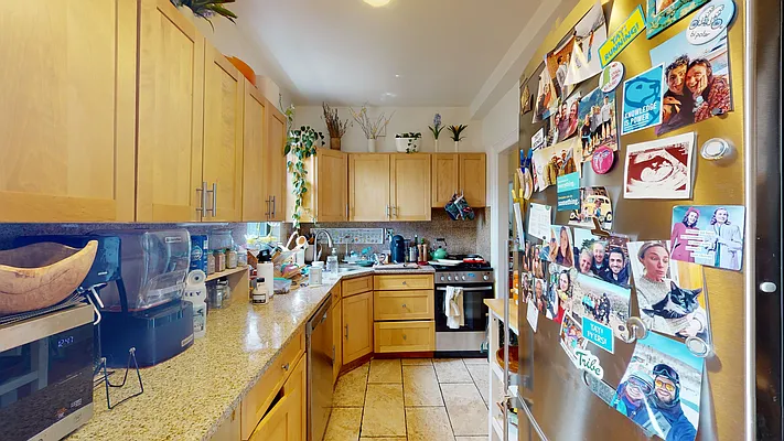 Rented by Bond New York | media 27