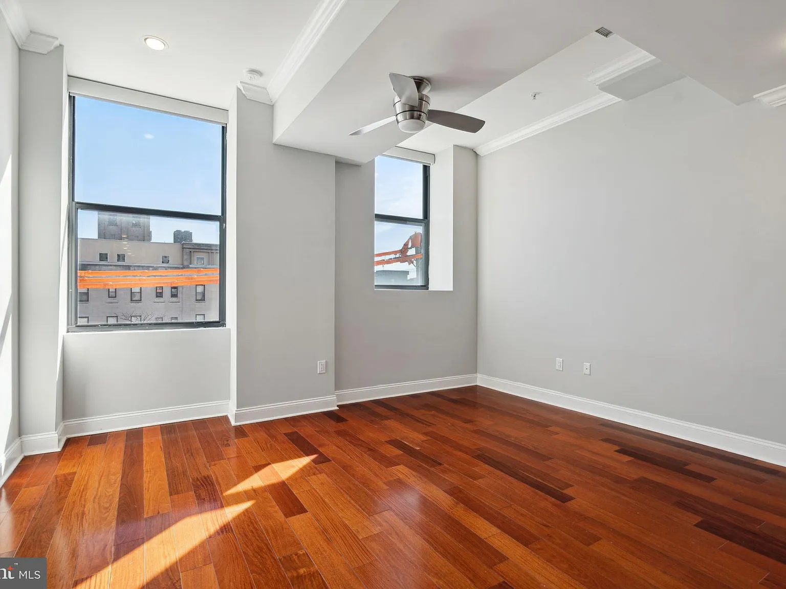 Studio, $1,449 — Photo 3