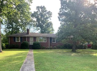 742 Bresslyn Rd, Nashville, TN 37205