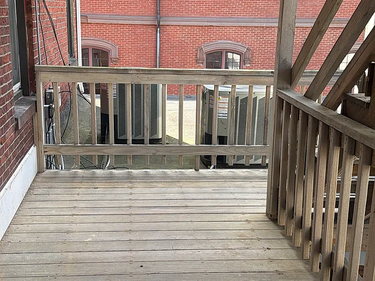84-88 Main St #1 — Photo 3