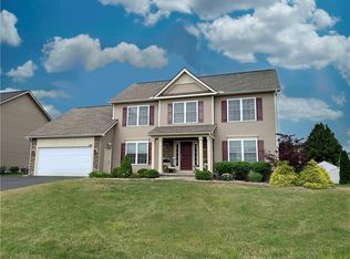 220 Emery Run, Rochester, NY 14612