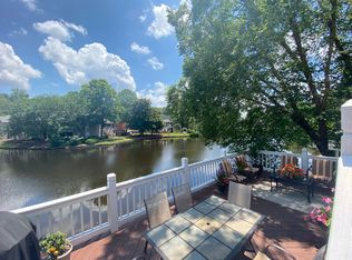 50 Mill Pond Rd, Roswell, GA 30076