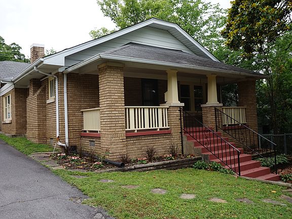 Exterior - Front Yard