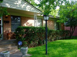 10019 Newcombe Dr, Dallas, TX 75228