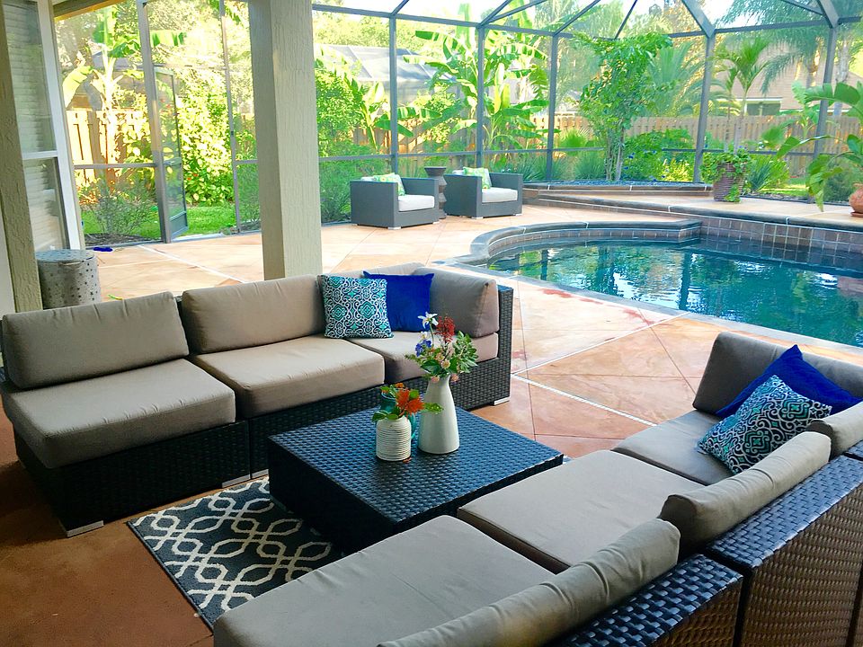 Outdoor Livingroom 
