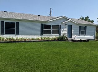 145 Mill Park Dr, North Platte, NE 69101