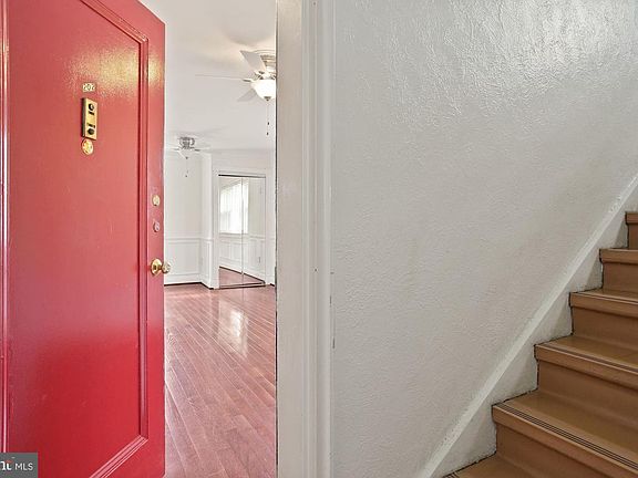 3rd image of 6180 Greenwood Dr APT 202