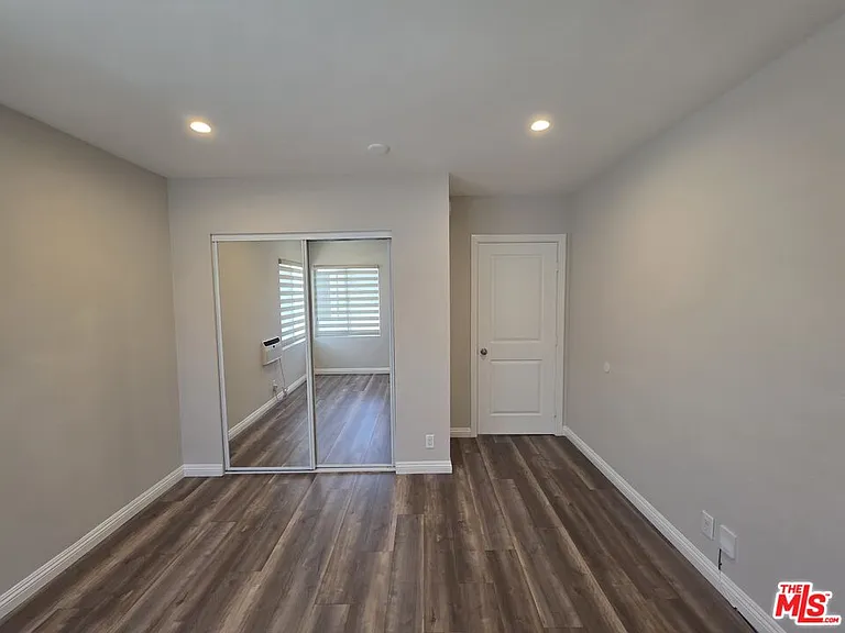 2012 S Holt Ave #2014 — Photo 37