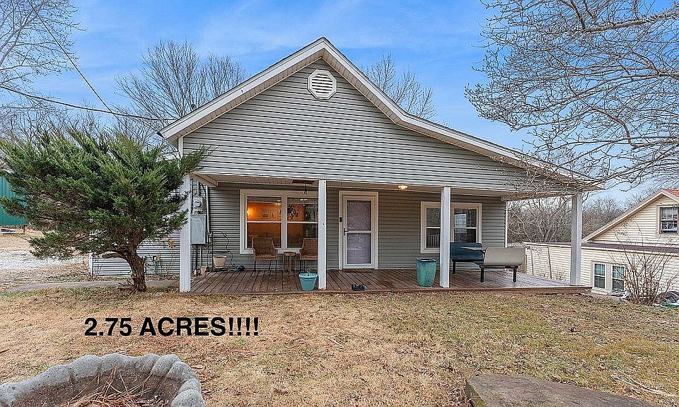 1st image of 230 S Stone Bridge Rd