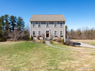 18 Schoolhouse Ln, South Berwick, ME 03908