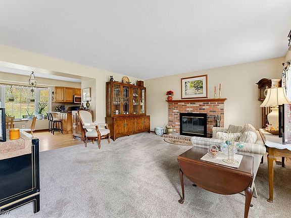 2nd image of 7520 Andrea Dr