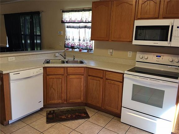 5th image of 306 Covent Gardens Pl