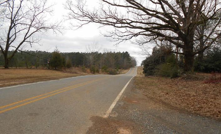 2nd image of 1770 Dogwood Trl