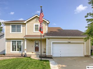 17660 I St, Omaha, NE 68135