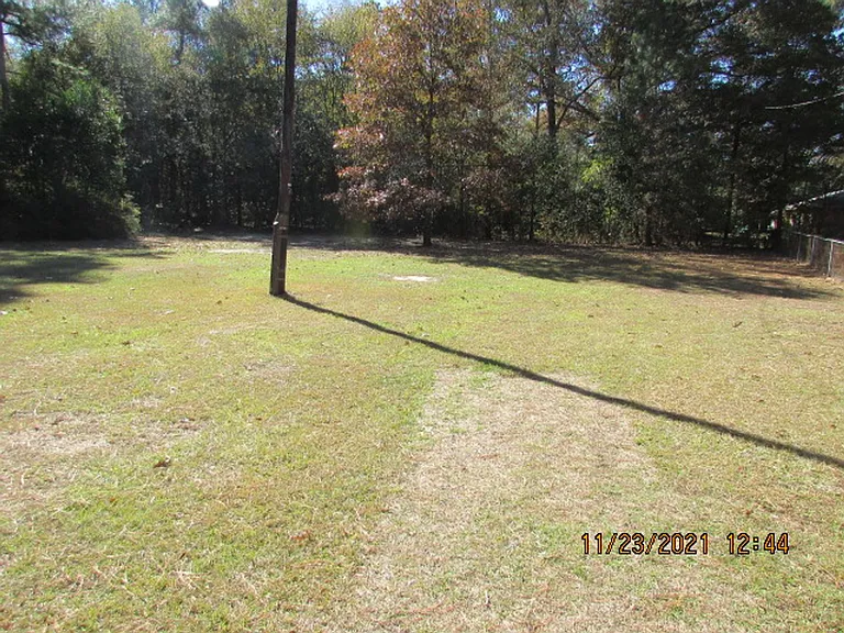 1915 Pinewood Rd — Photo 10