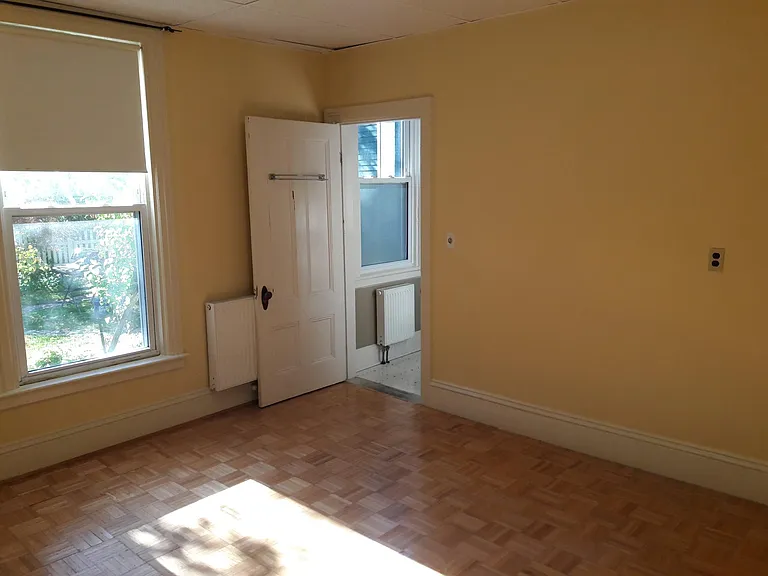 39 Spruce St #1 — Photo 6