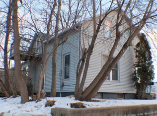 810 4th Ave NW, Rochester, MN 55901