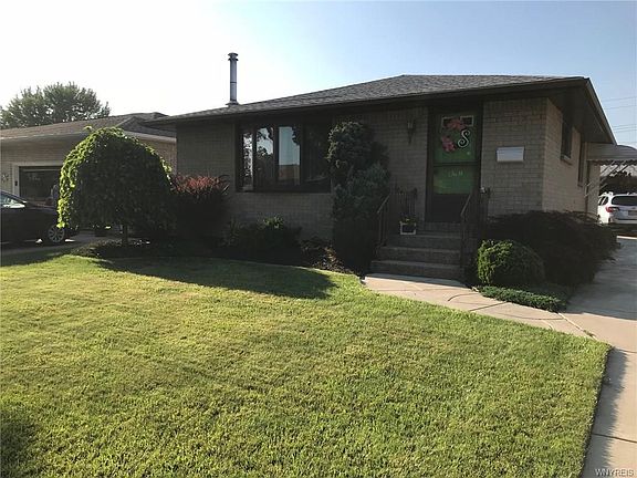 2nd image of 14 McKenzie Ct