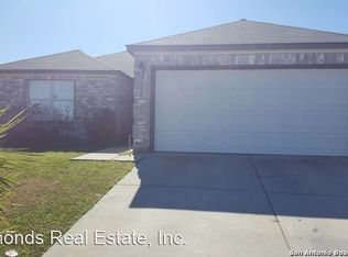 6332 Lakeview Dr, San Antonio, TX 78244