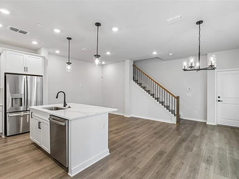 4357 Roush — Photo 3