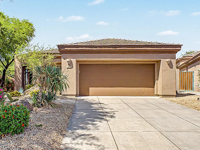 7020 E Whispering Mesquite Trl — Photo 34