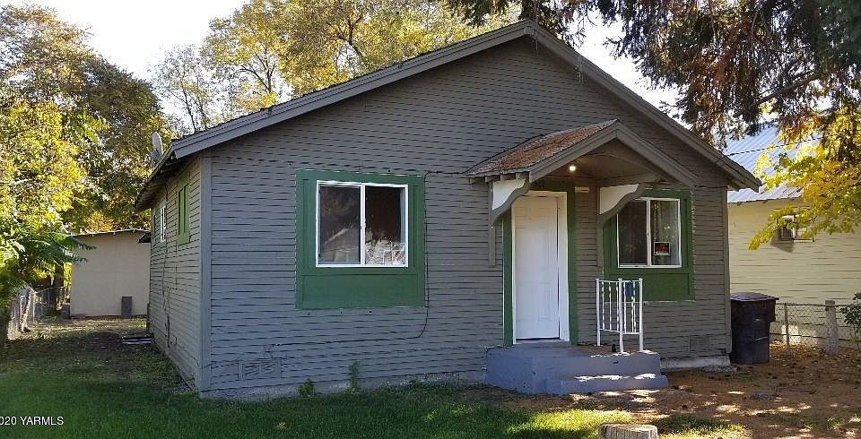 1st image of 907 N Naches Ave