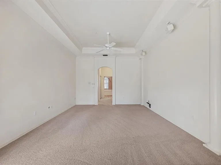 4920 Old Oakleaf Dr — Photo 19