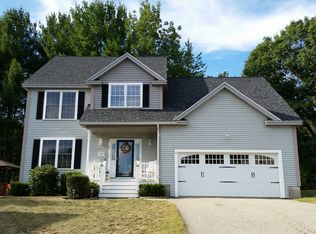 17 Cassily Ln, Dover, NH 03820