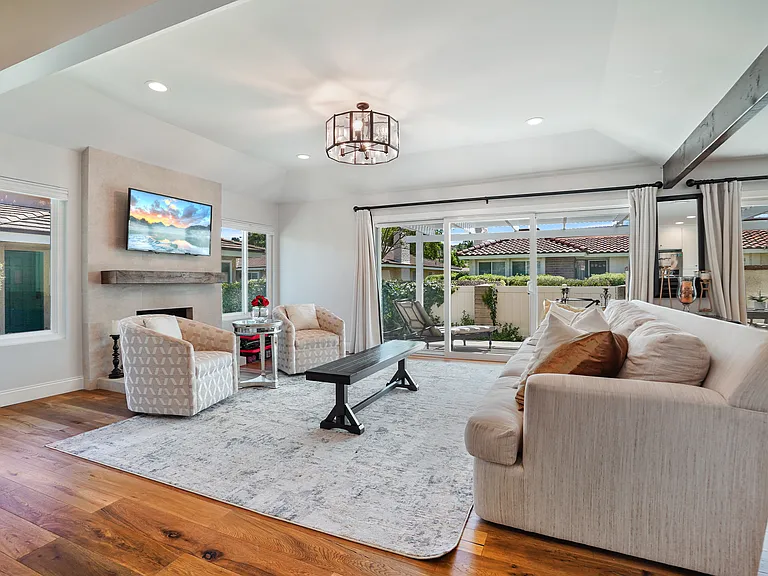 2130 Portola Ln — Photo 4