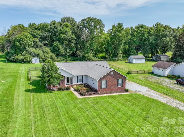 3209 Monte Dr, Monroe, NC 28110