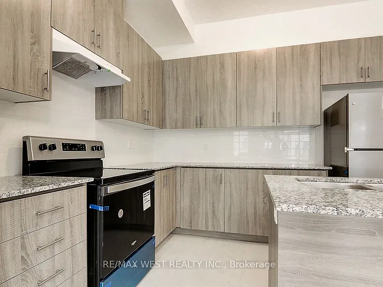 42 Quilico Rd — Photo 17