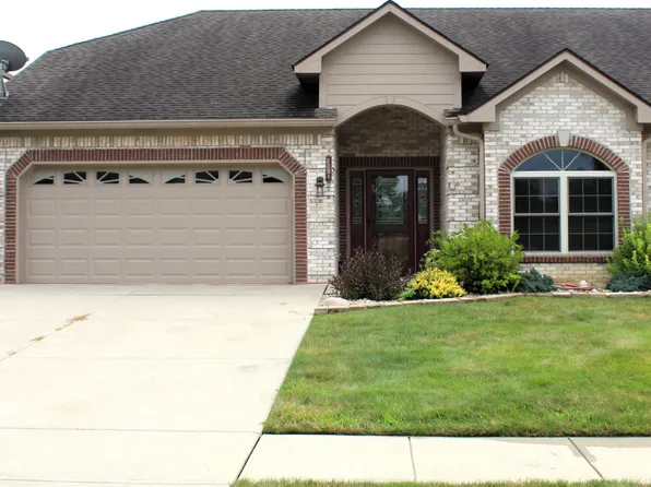 7746 Rosa Dr, Indianapolis, IN 46237