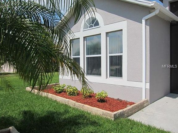 3rd image of 2413 Hatton Chase Ln