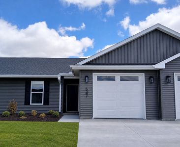 547 N 4th Ave, Eldridge, IA, 52748