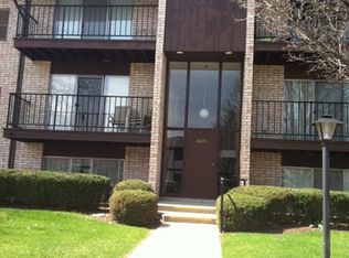 16375 Heather Ln APT 204, Middleburg Heights, OH 44130