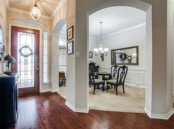 4th image of 507 Shavano St