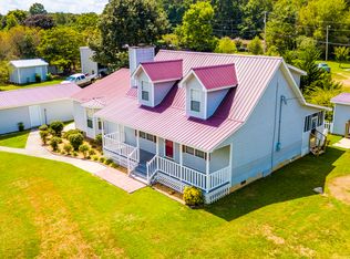 233 Baker Cir SE, Calhoun, GA 30701