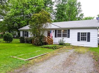 125 7th St, Colonial Beach, VA 22443